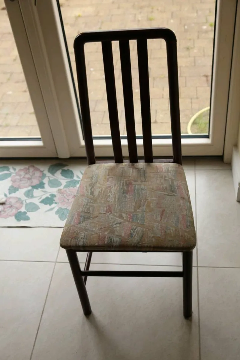 FREE Chairs for kitchen table - Image 3