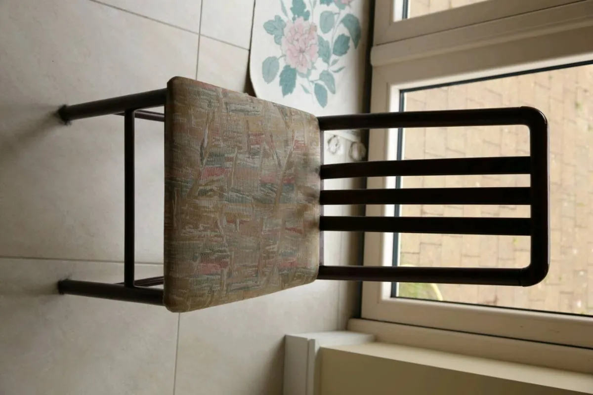 FREE Chairs for kitchen table - Image 4