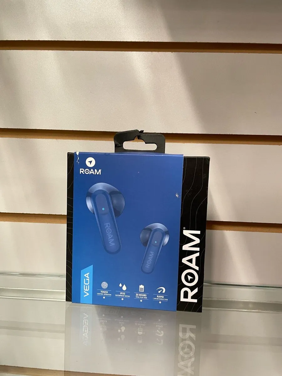 Vega earbuds - Image 1