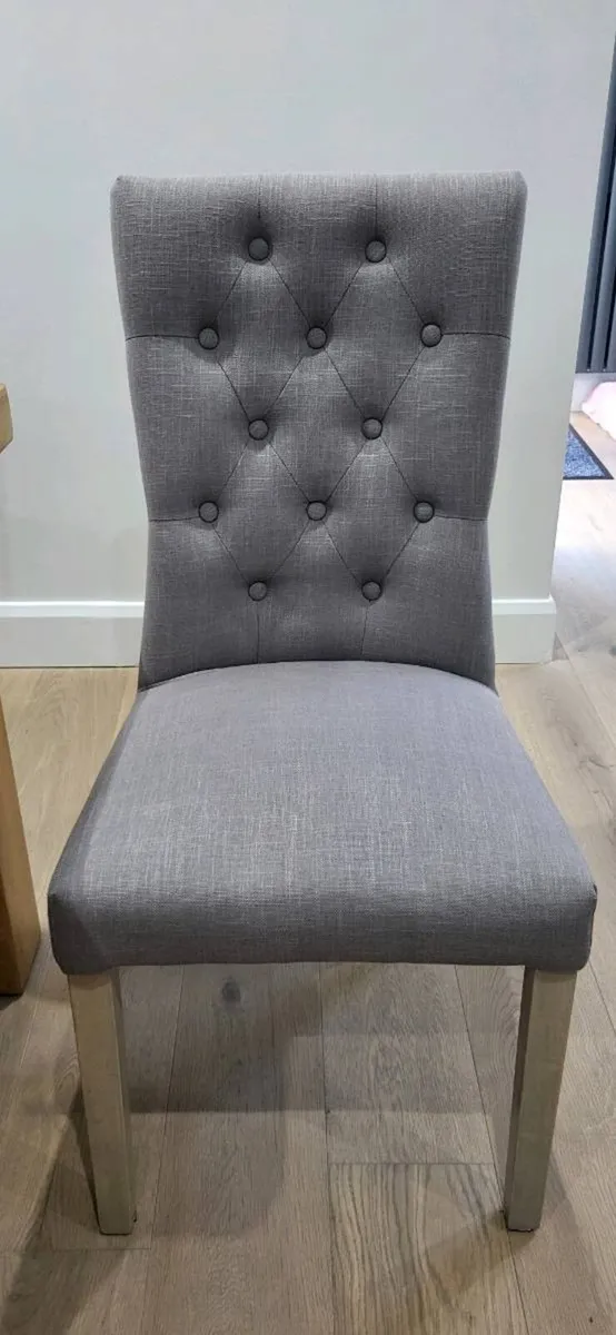 6 Dining Chairs - Image 2