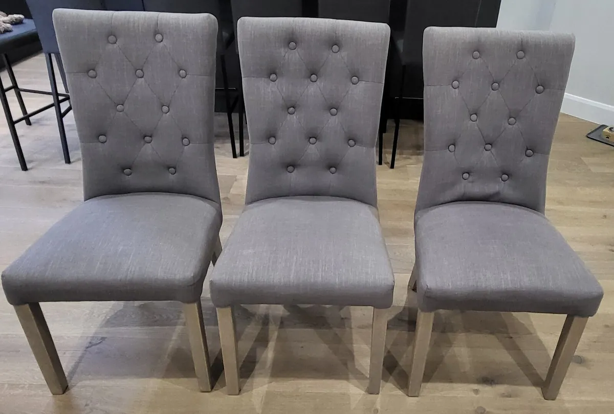 6 Dining Chairs - Image 3