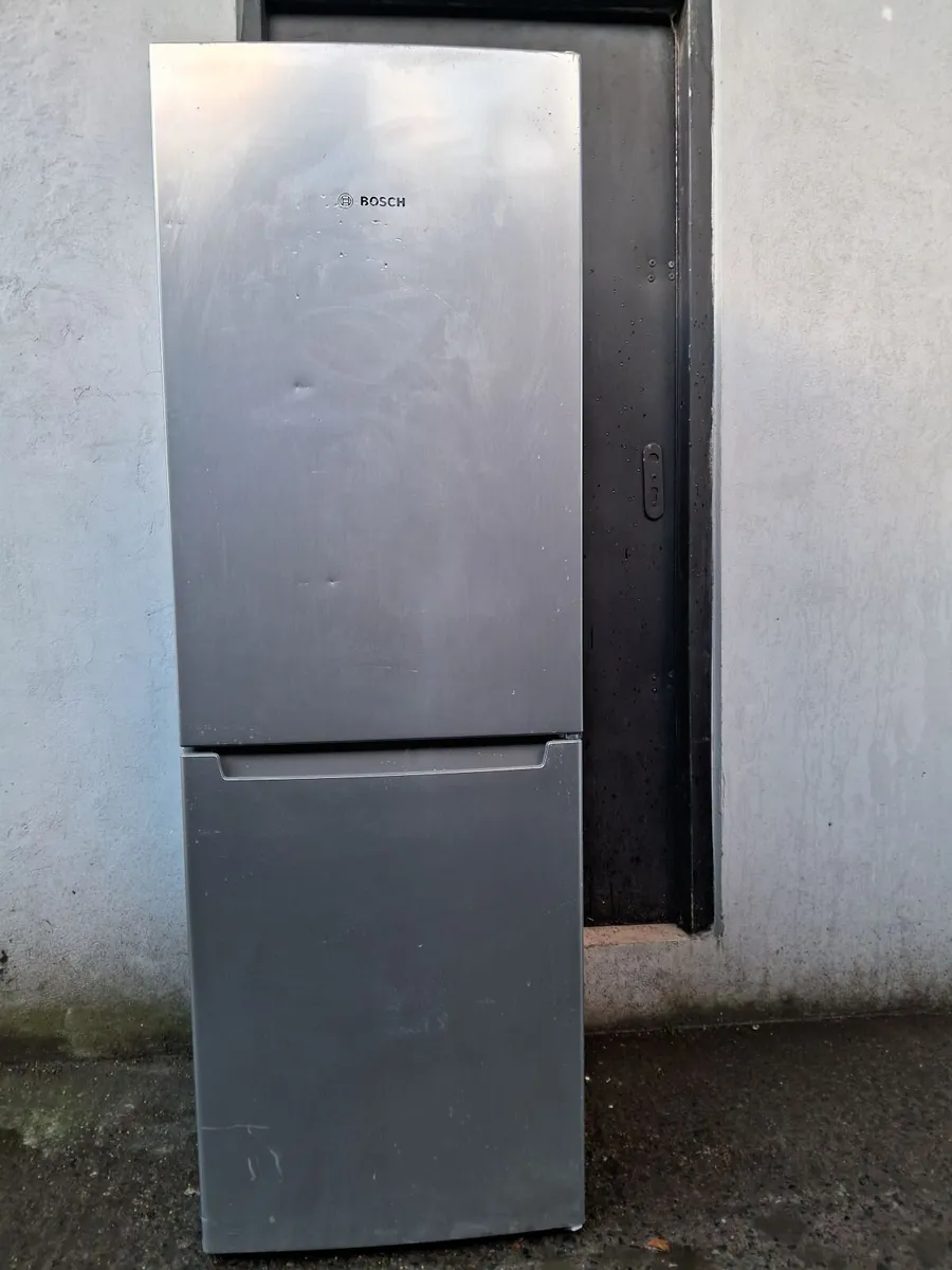 YEAR OLD FRIDGE AND FREEZER FULL FROST FREE - Image 4