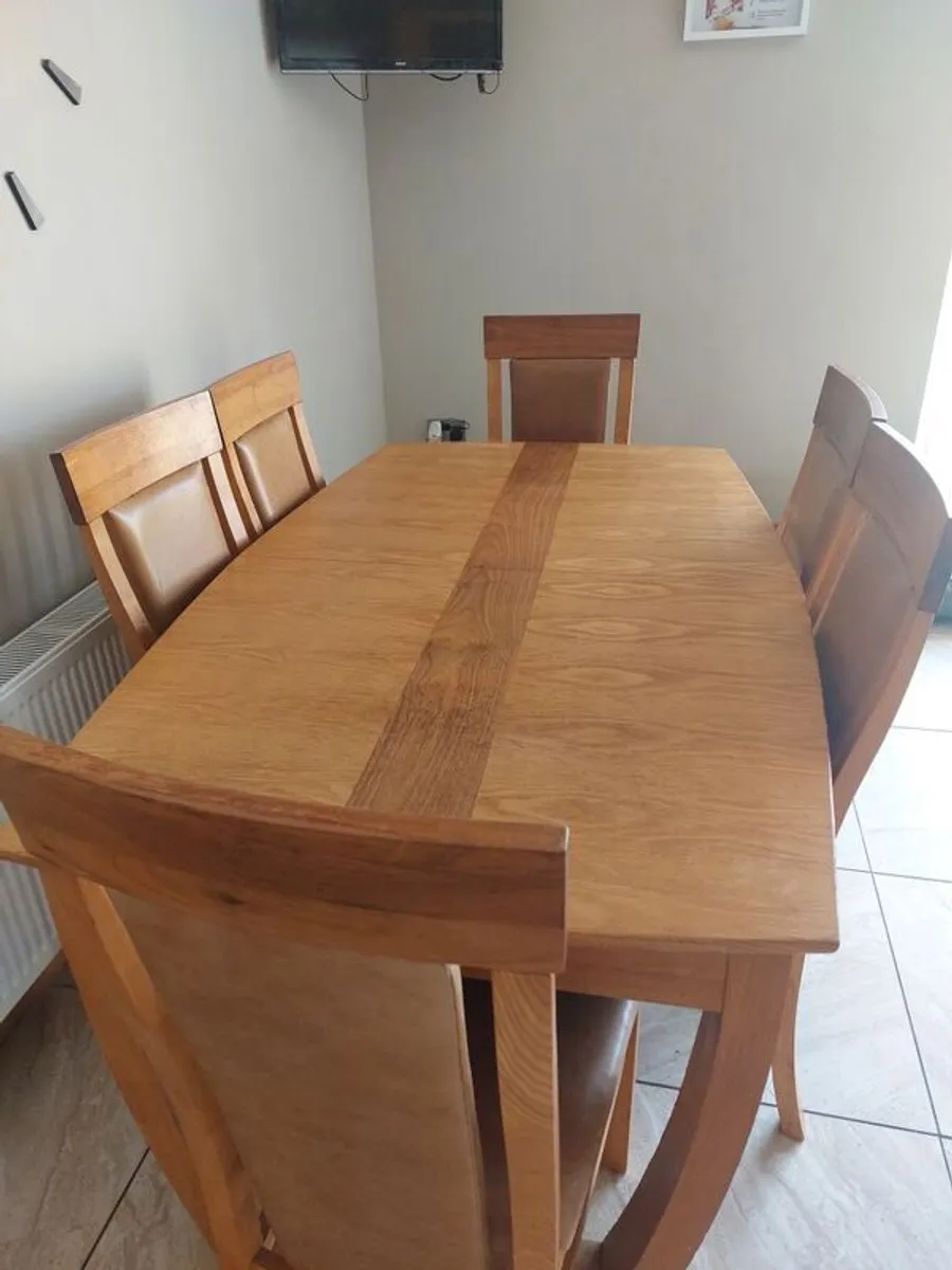 Dining - Image 1