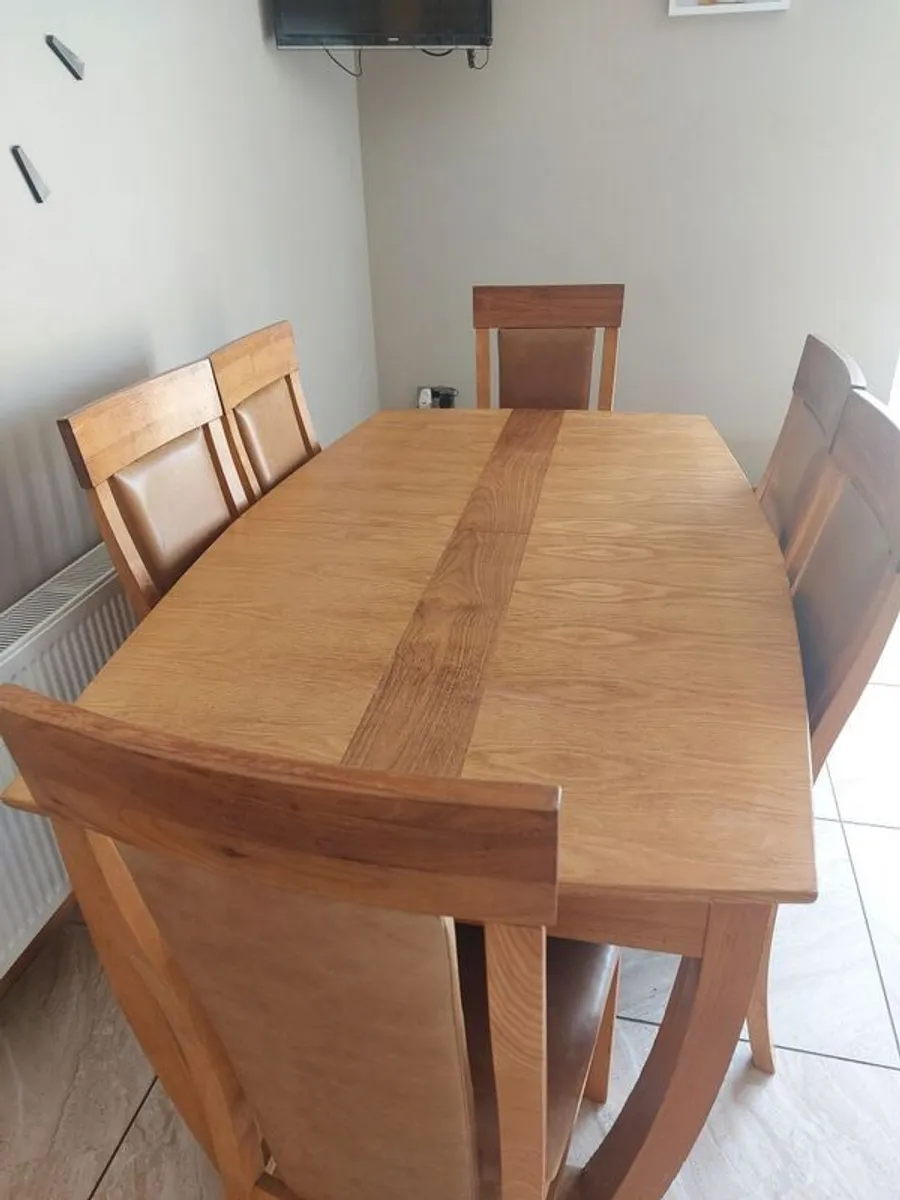 Dining - Image 2