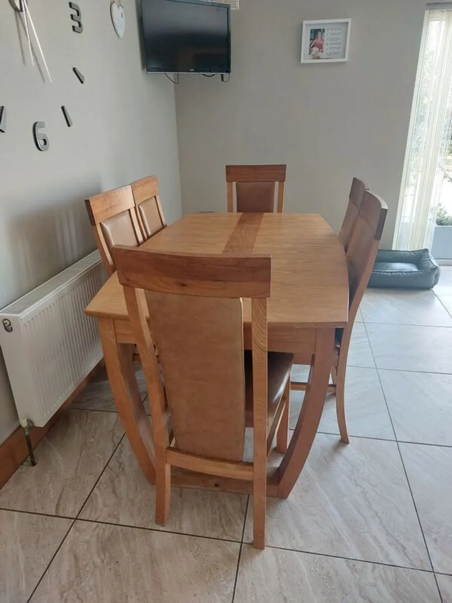 Dining - Image 3