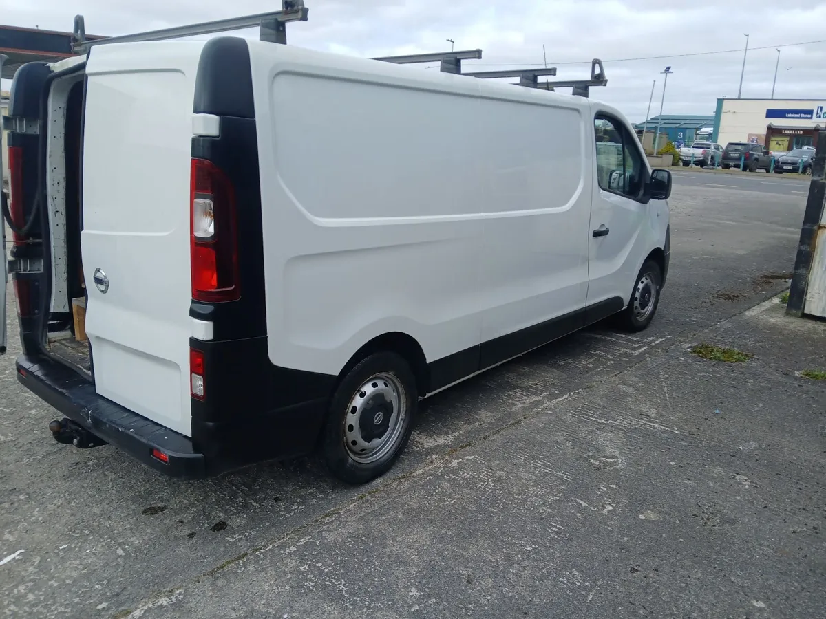 Nissan NV300 2017 - Image 4