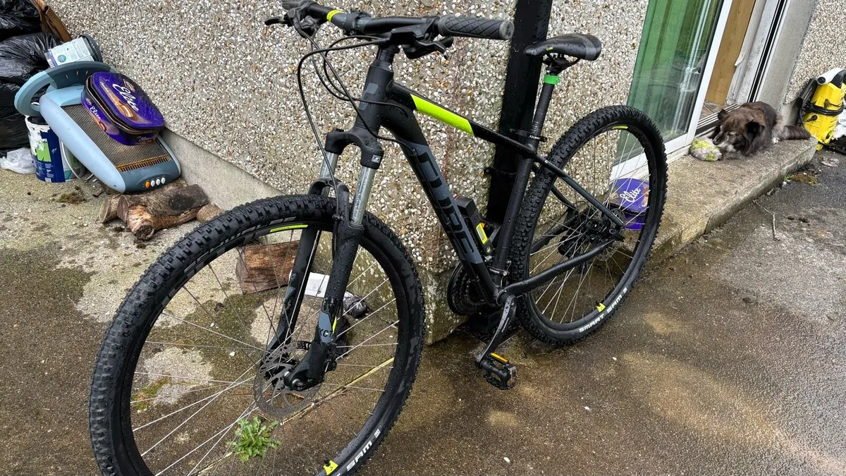 Mountain bike - Image 2