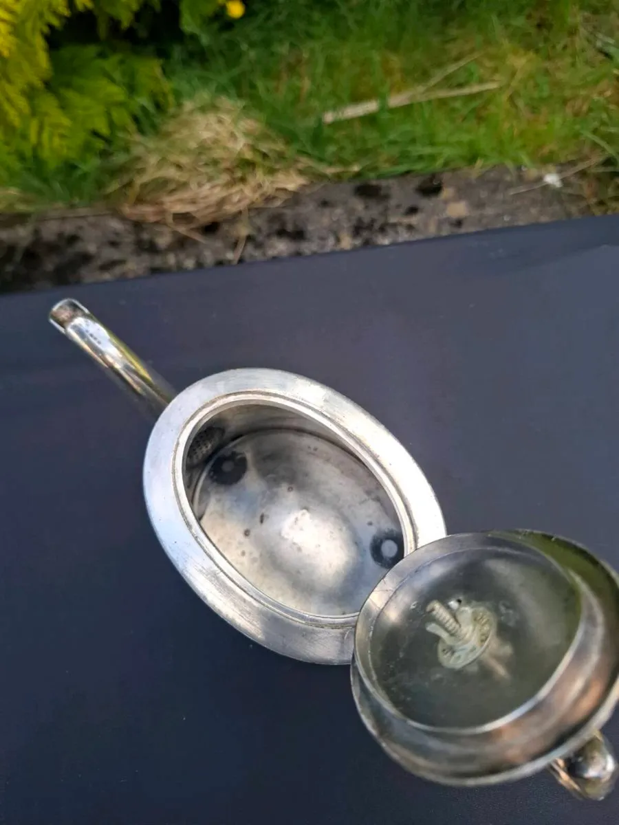Platted silver tea pot postage possible - Image 2