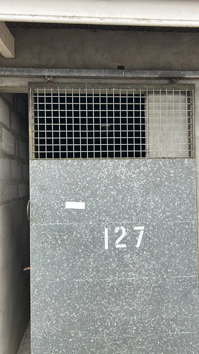 Stable doors - Image 2