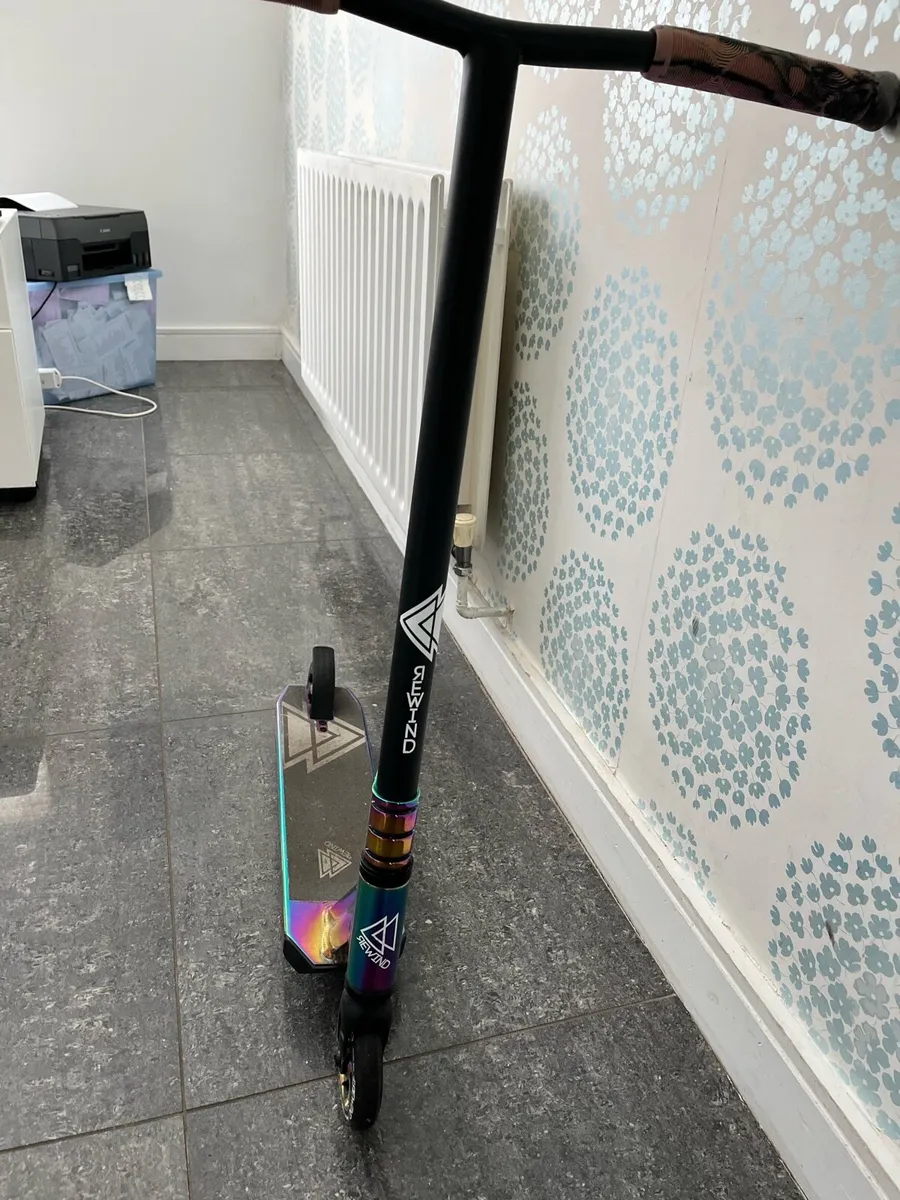 Rewind kids scooter - Image 1