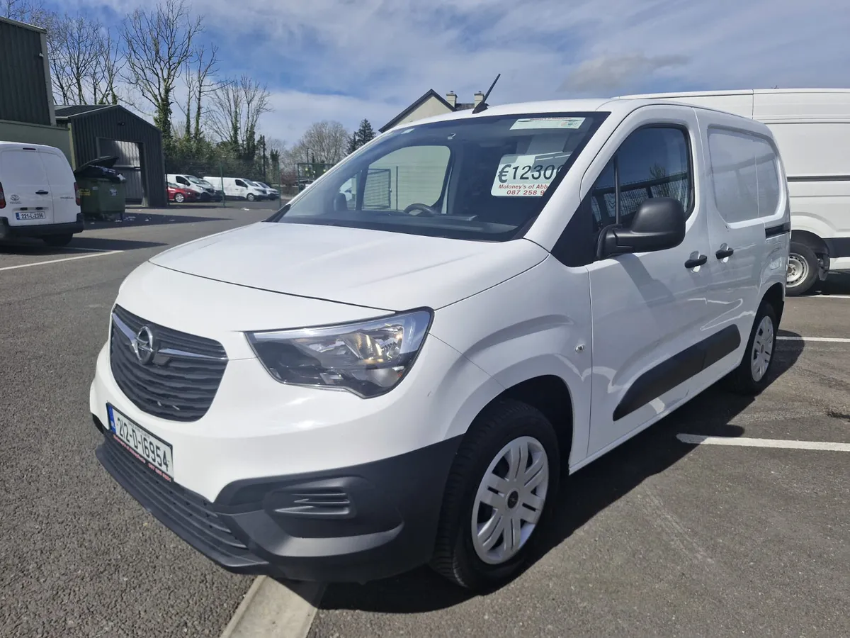 Opel Combo 2021 - Image 1