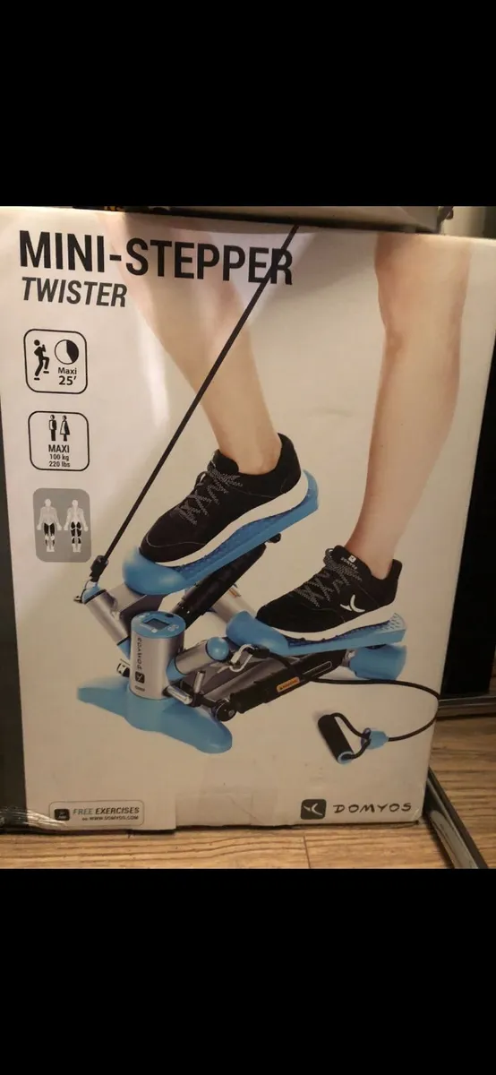 MINI STEPPER WITH HANDLES