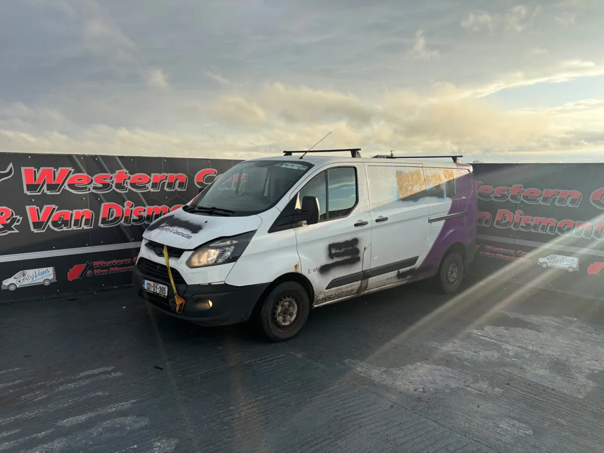 131 ford transit custom 2.2 for dismantling