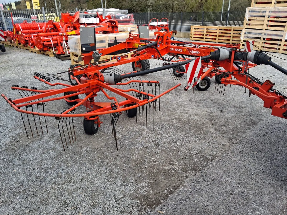 KUHN GA6501 Rake - Image 1