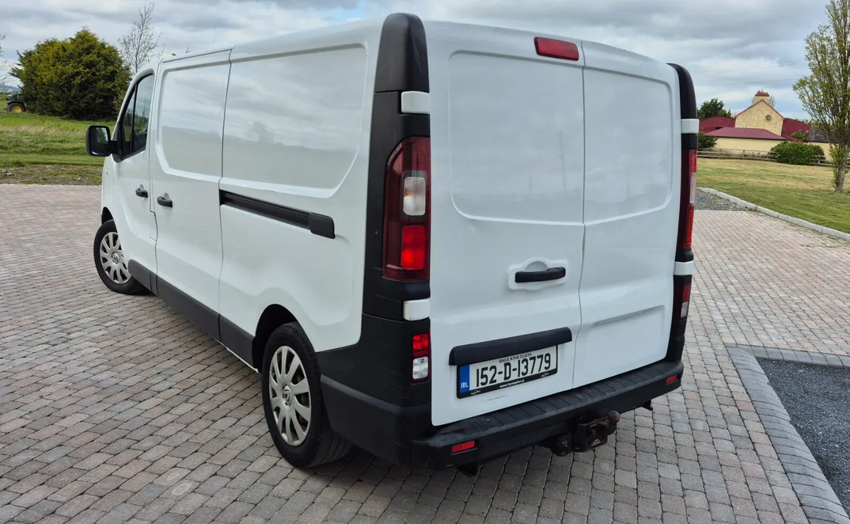 2015 Renault Trafic - Image 4