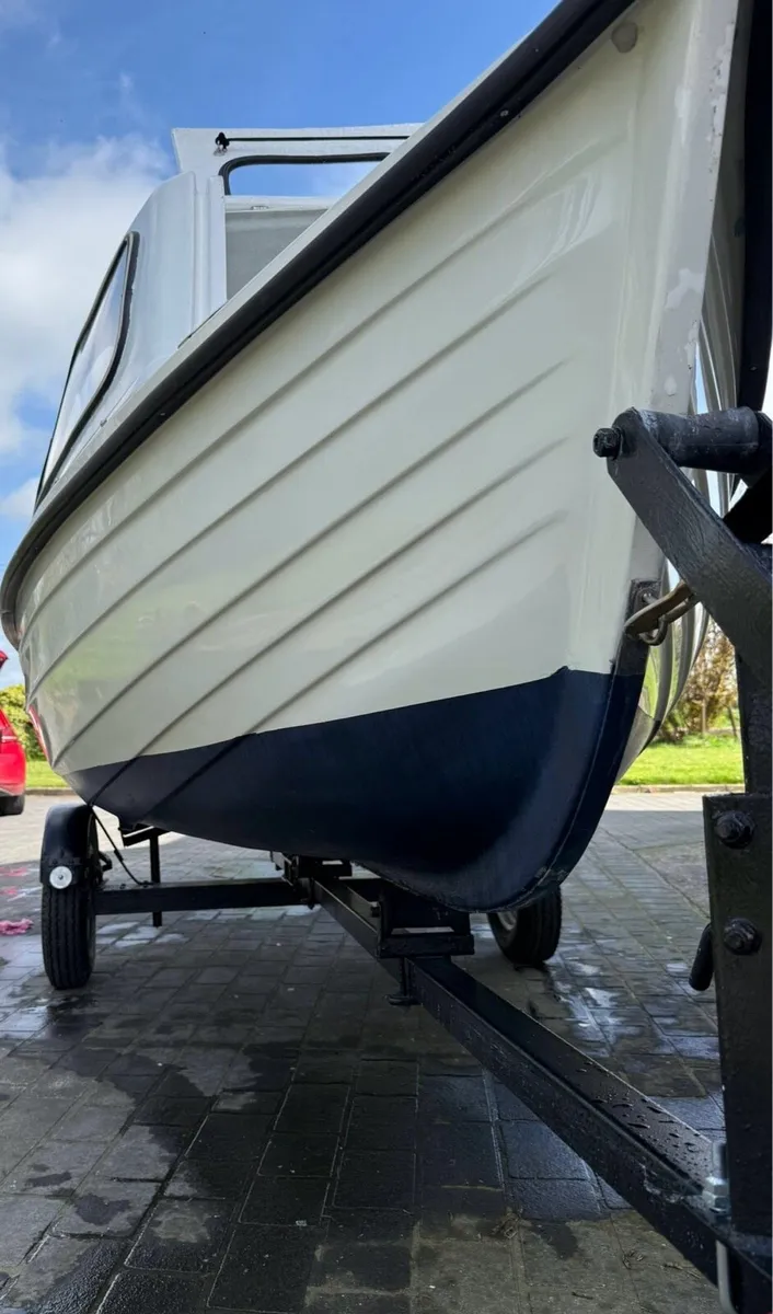 ORKNEY BOAT + TRAILER + ENGINE - Image 1