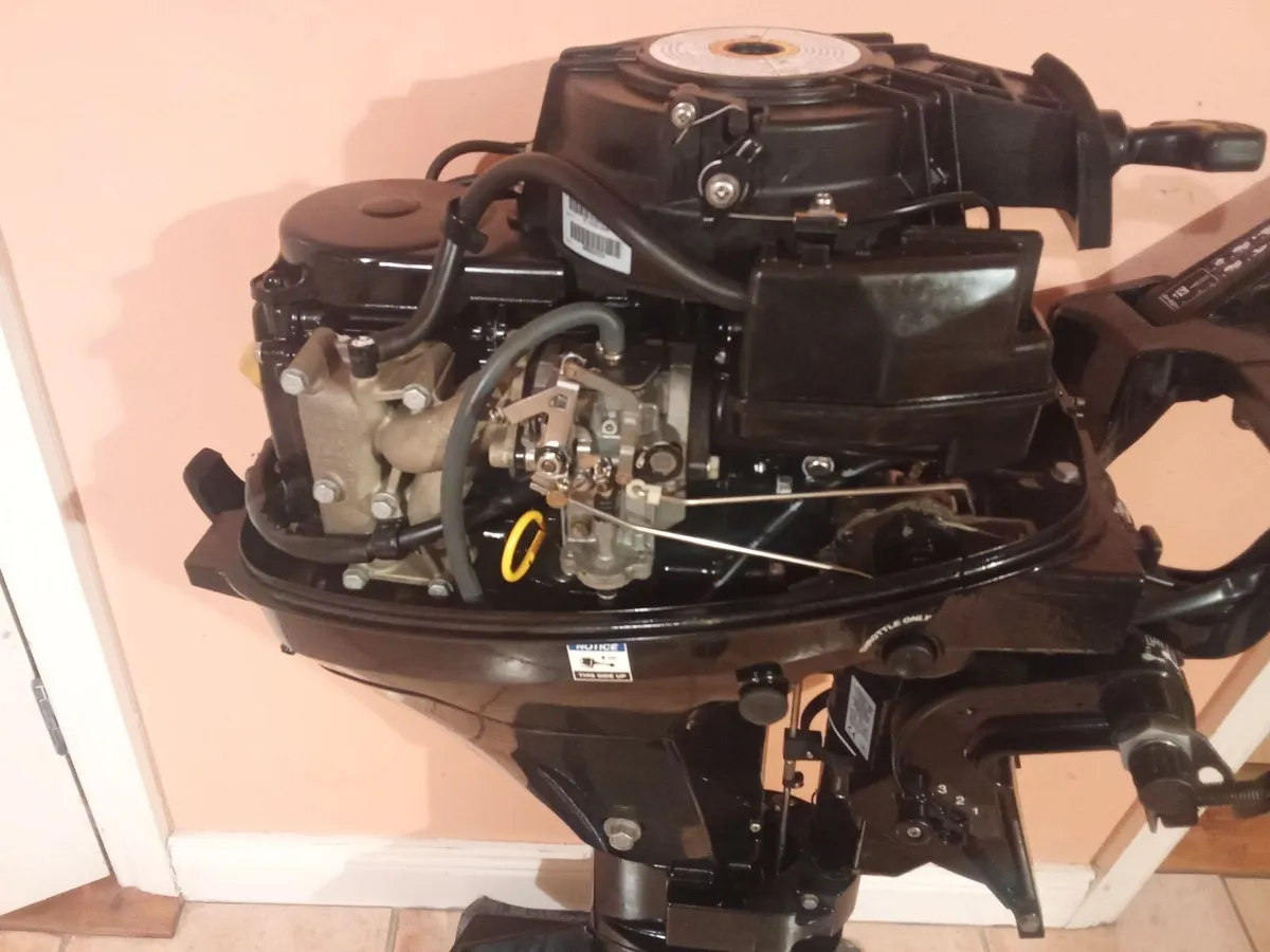 4-stroke outboard MERCURY-9,9 hp - Image 4