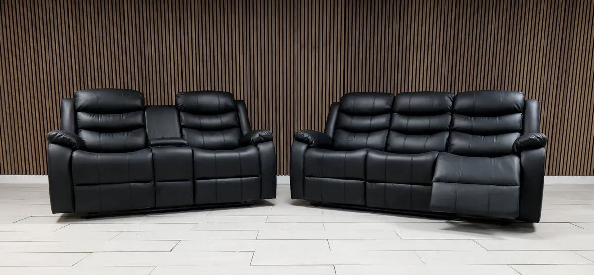3+2 Black Leather Wireless Charging Recliner Sofa - Image 1