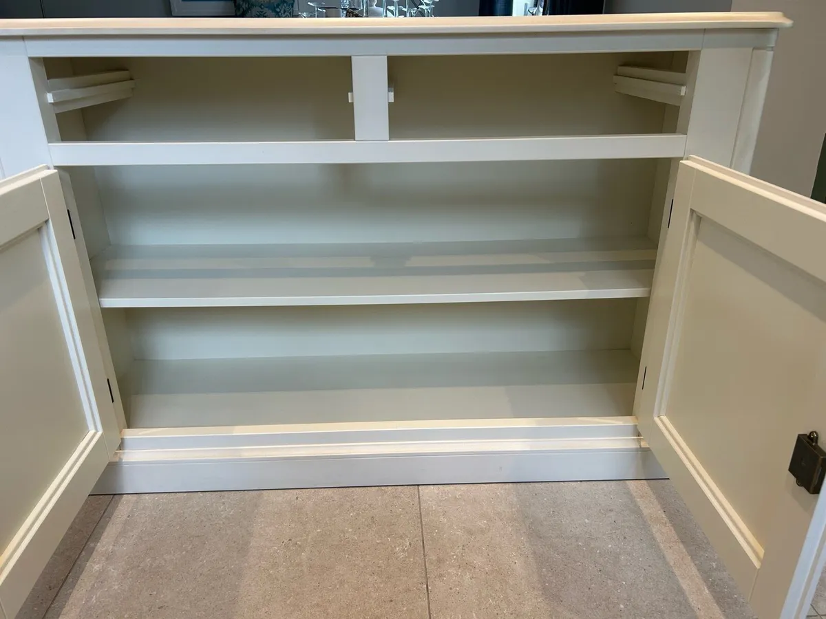 Laura Ashley Ivory 2 Door 2 Drawer Sideboard - Image 3