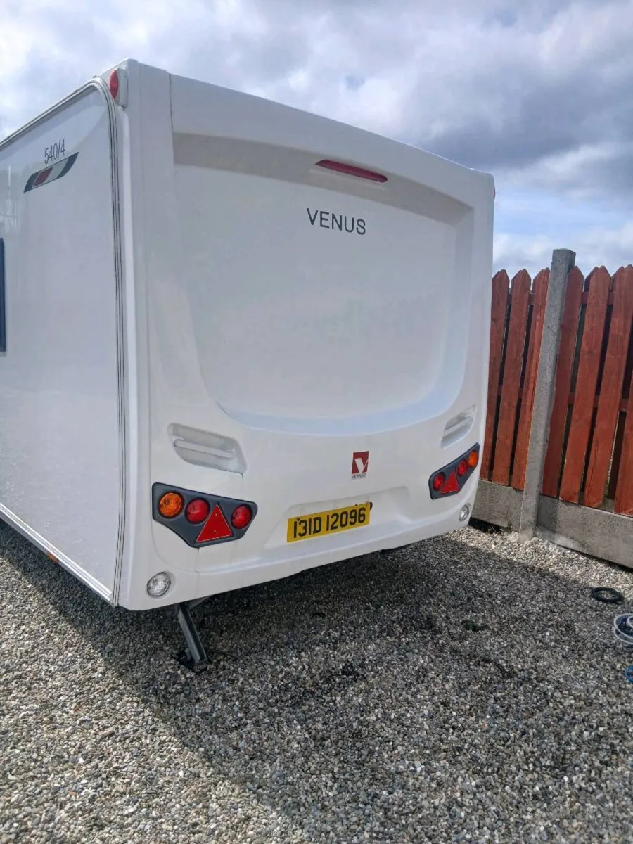 2015 Venus lunar - Image 4