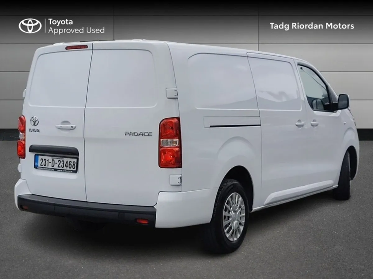Toyota Proace LWB AUTO - Image 2