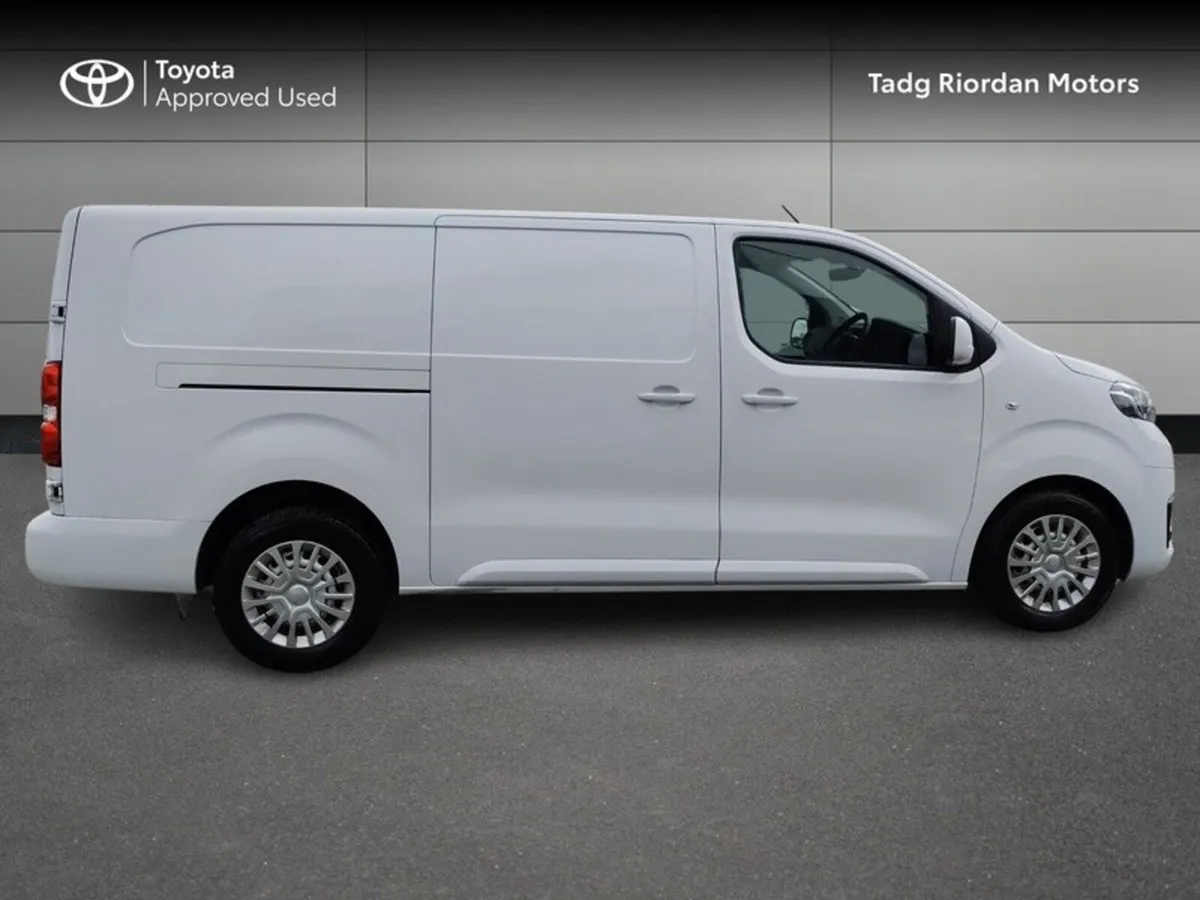 Toyota Proace LWB AUTO - Image 3