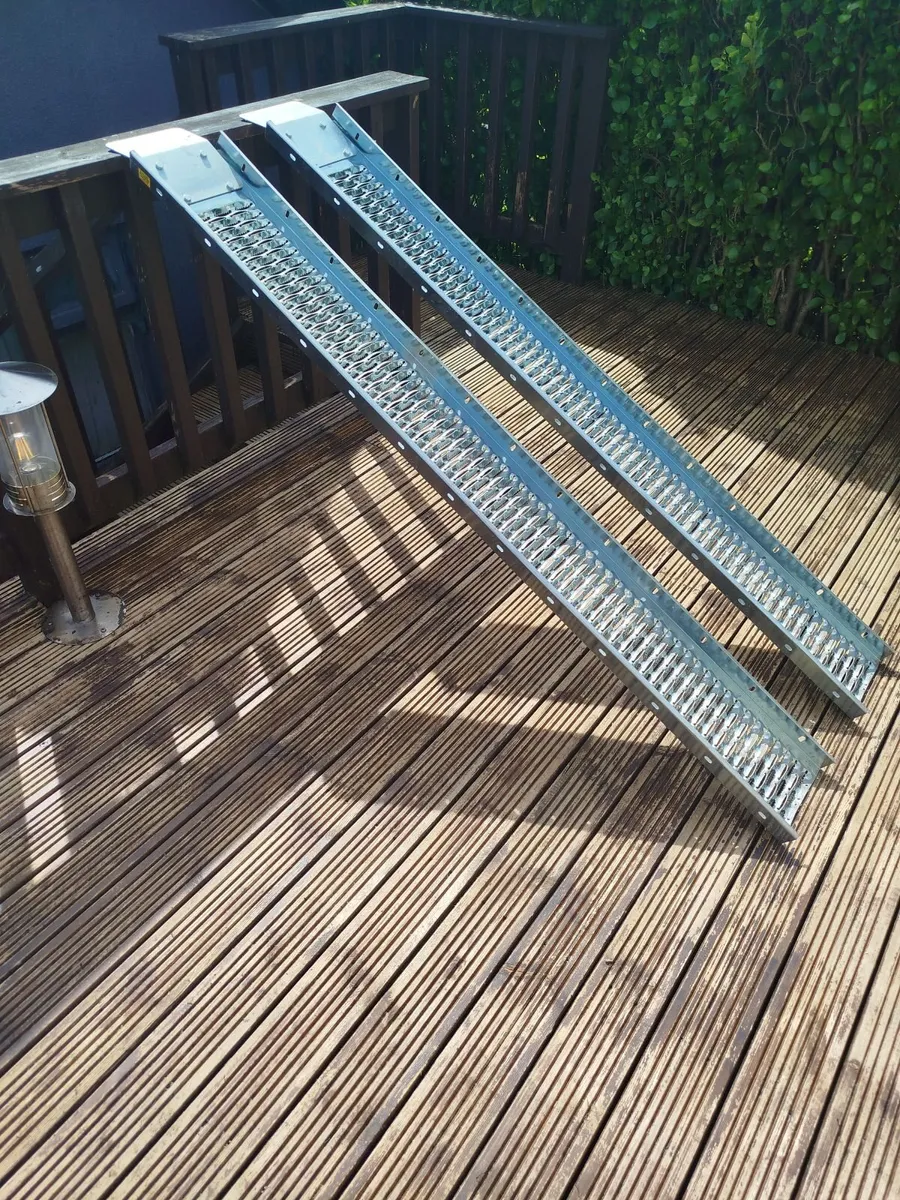 Loading Ramps - Image 4