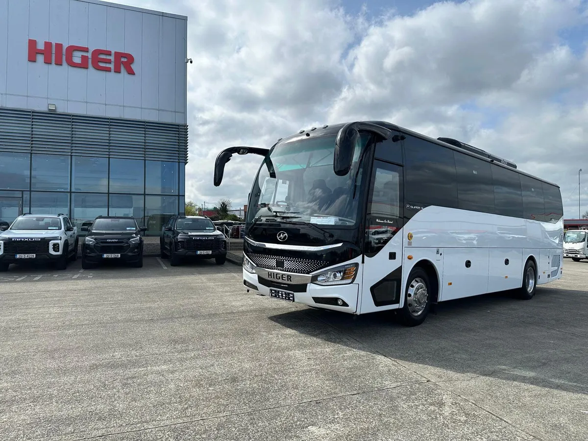 New Higer Super 9 'Touring' - Image 1