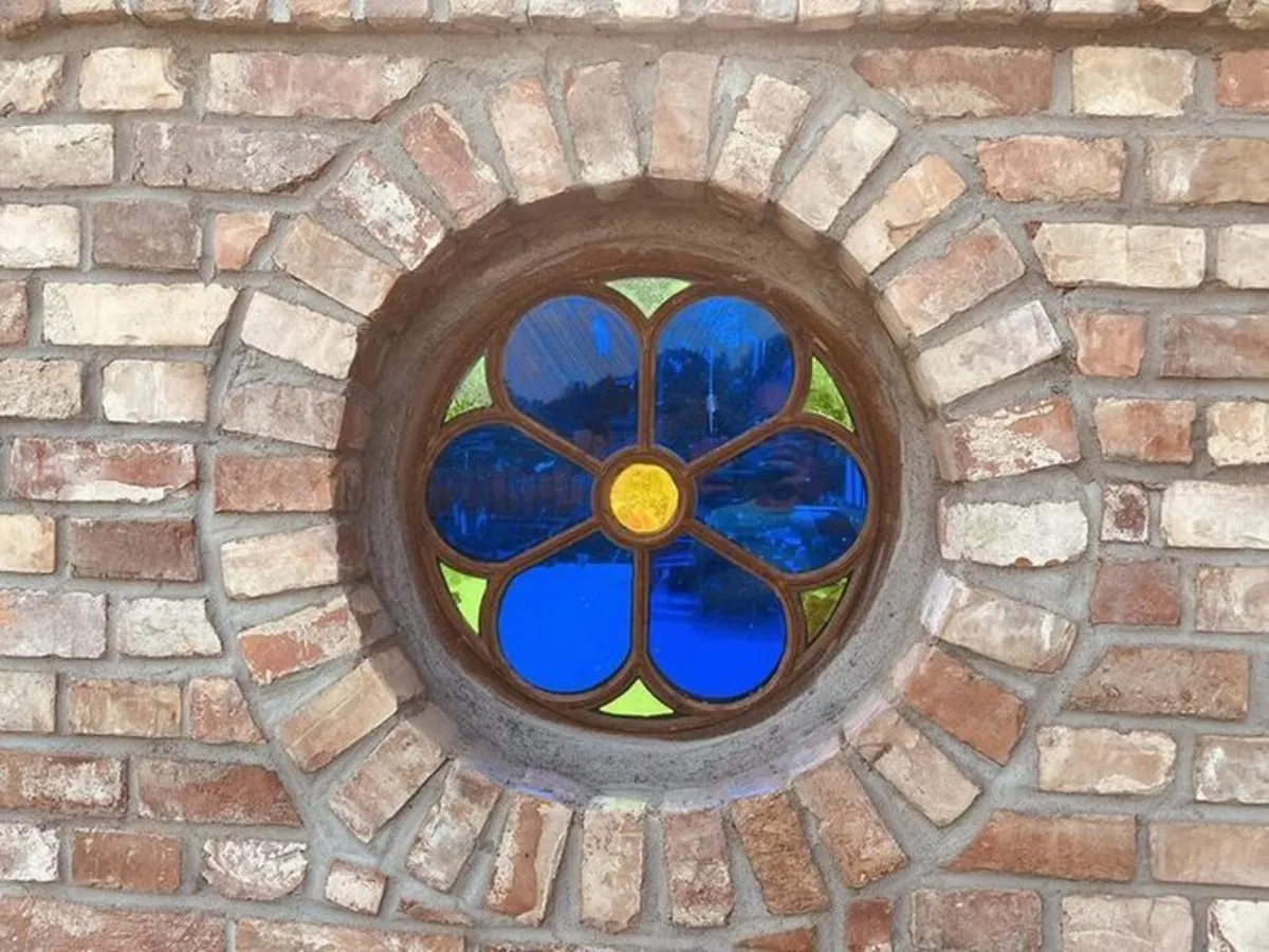 Round Stable Window 60cm Iron Antique Style - Image 4