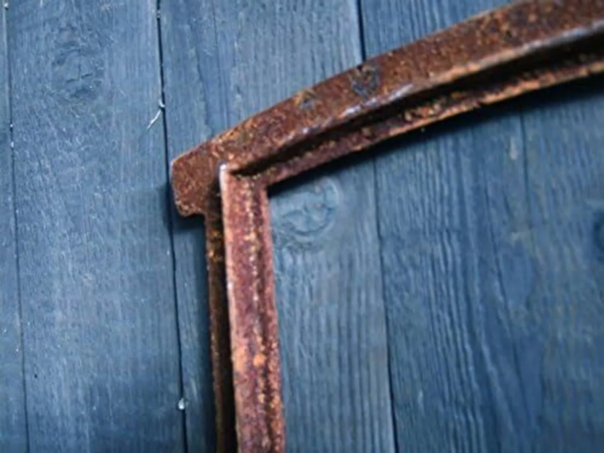 Iron Windows Stall as antique style window for Gar - Image 2