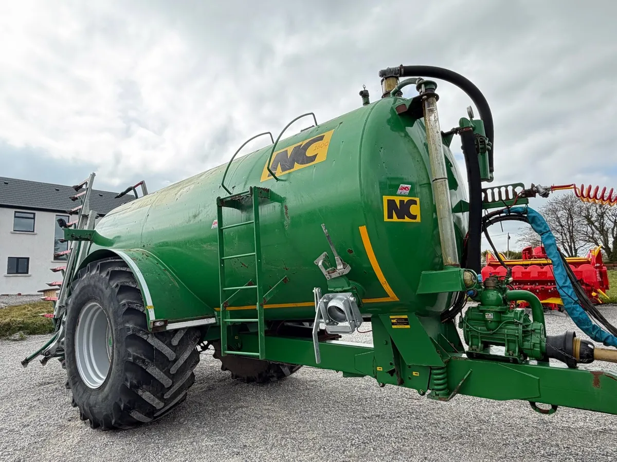 NC 2600 + 7.5m Trailing Shoe - Image 1