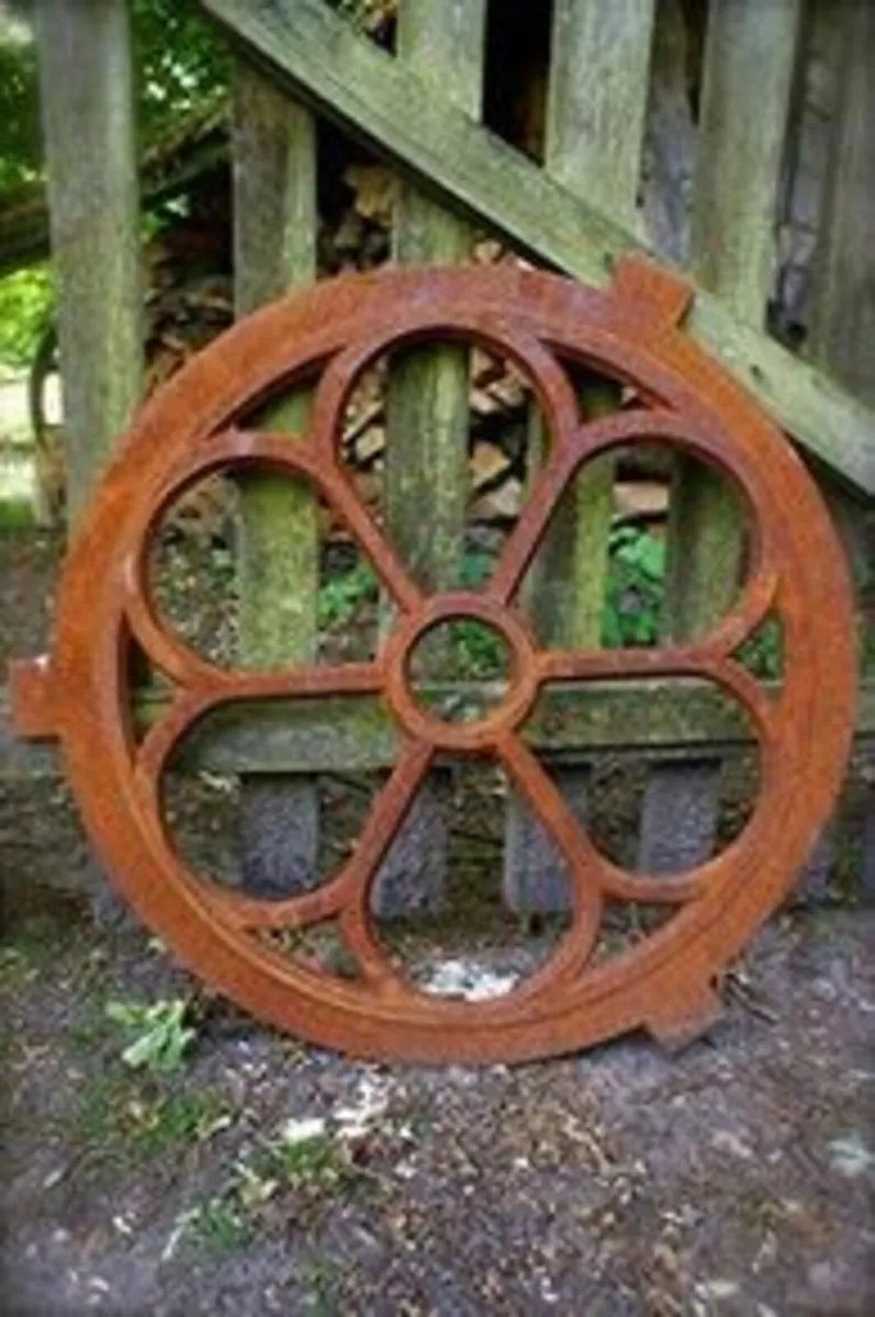 Round Iron Window, Former Gable Window Stable Wind - Image 1