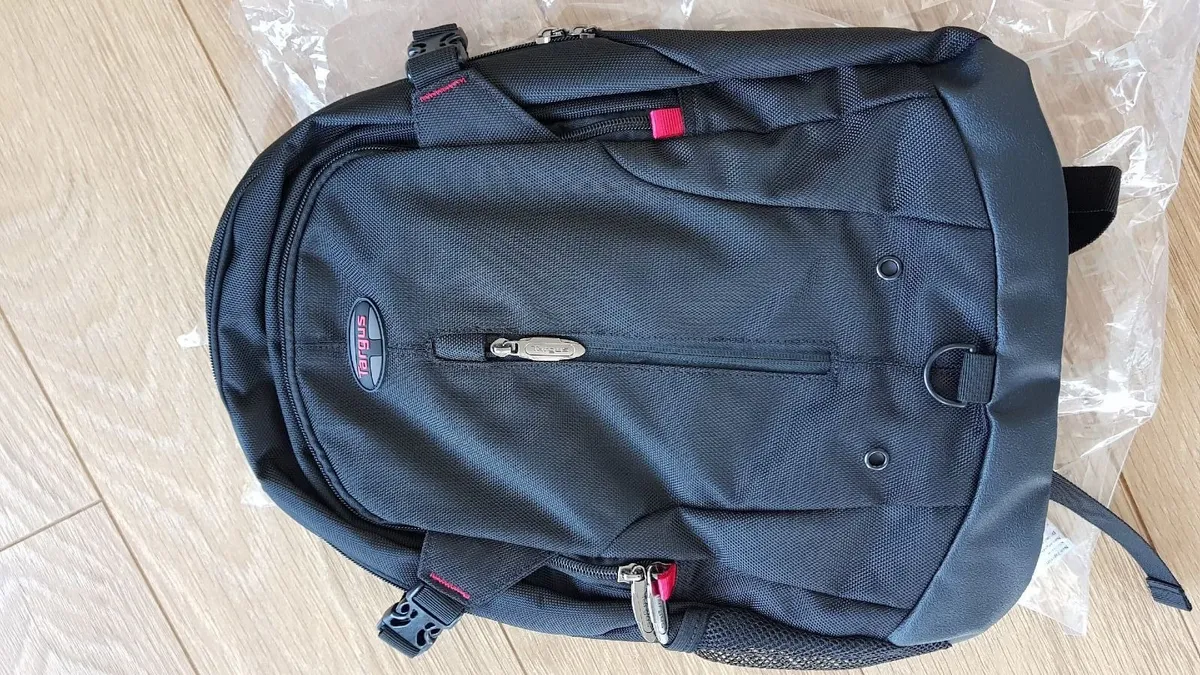 Travel laptop Backpack- BRAND NEW - Image 2