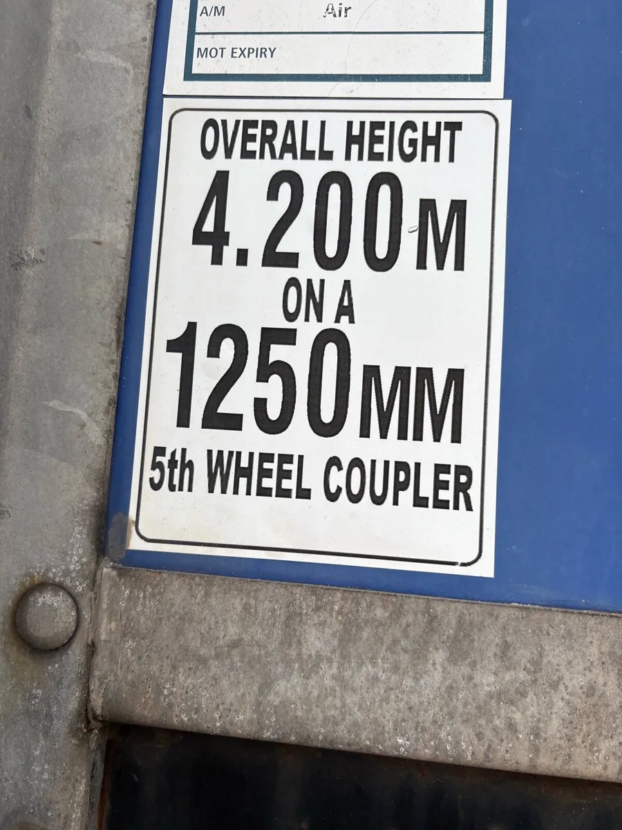 2017 Montracon 4.2Mt Triaxle Curtainside Trailer - Image 3