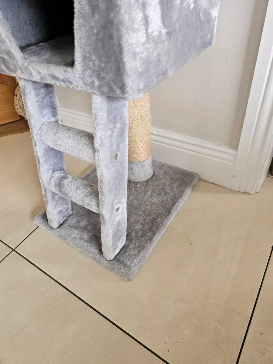 Cat Tree - Image 3
