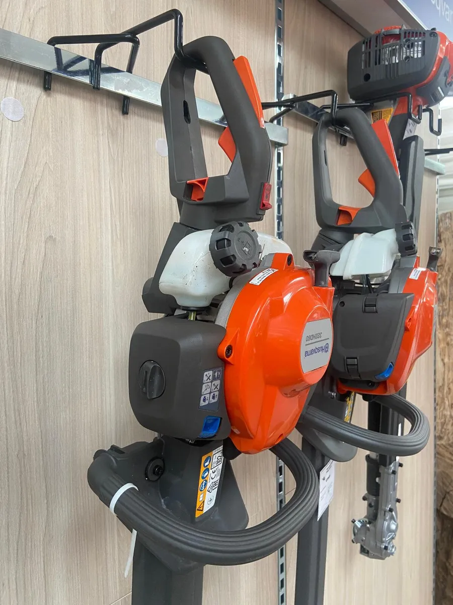 🔥Demo Husqvarna Hedge Trimmer🔥 - Image 3