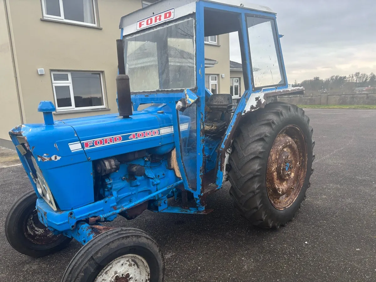 Ford 4000 - Image 1