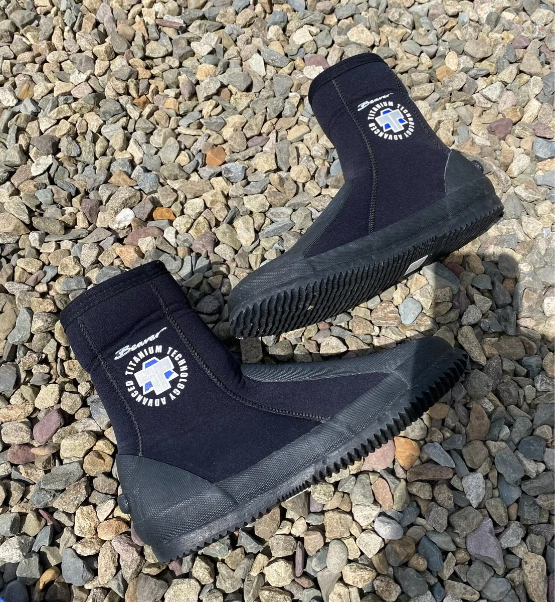 Wetsuit, Shorty and boots individually priced - Image 3