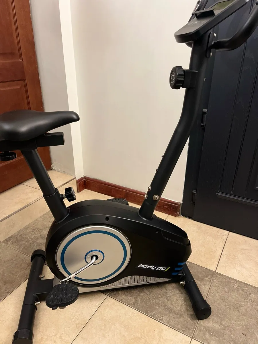 Exercise bike - Image 1