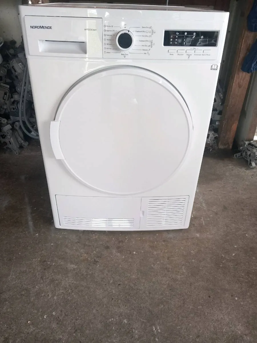 Normende 8kg condenser dryer - Image 1