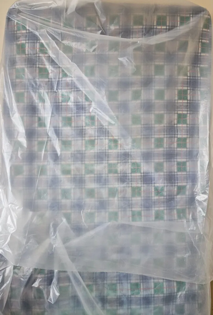 Single bed and mattress - Image 2