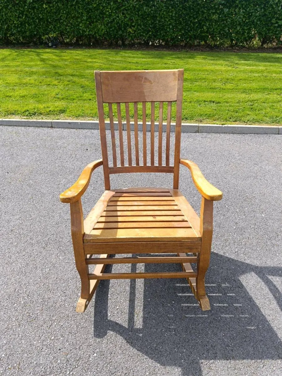 Rocking chair - Image 1