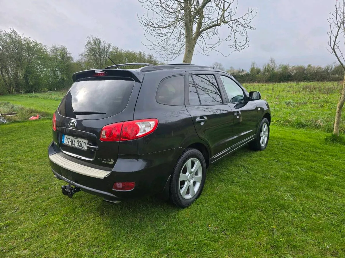 Crew Cab 5 Seater 333 Tax Automatic New Doe - Image 3