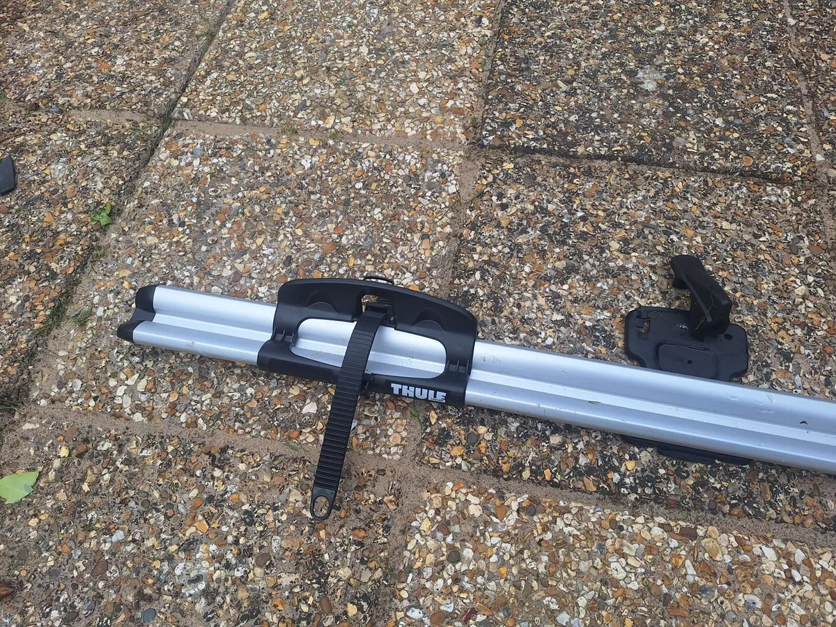 Bike racks - Image 1