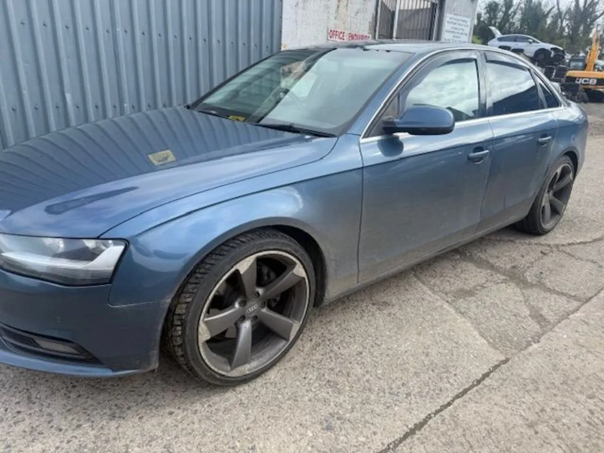 2014 AUDI A4 2.0L-D - Image 2