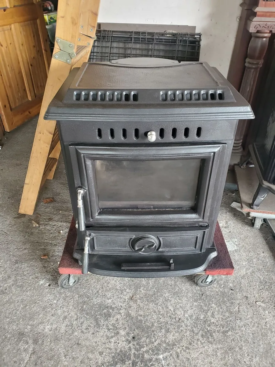 Olymberyl Aiden 21kw boiler stove in excellent con - Image 1