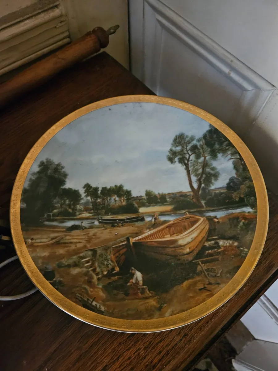 Vintage Arklow Pottery Plate - Image 1