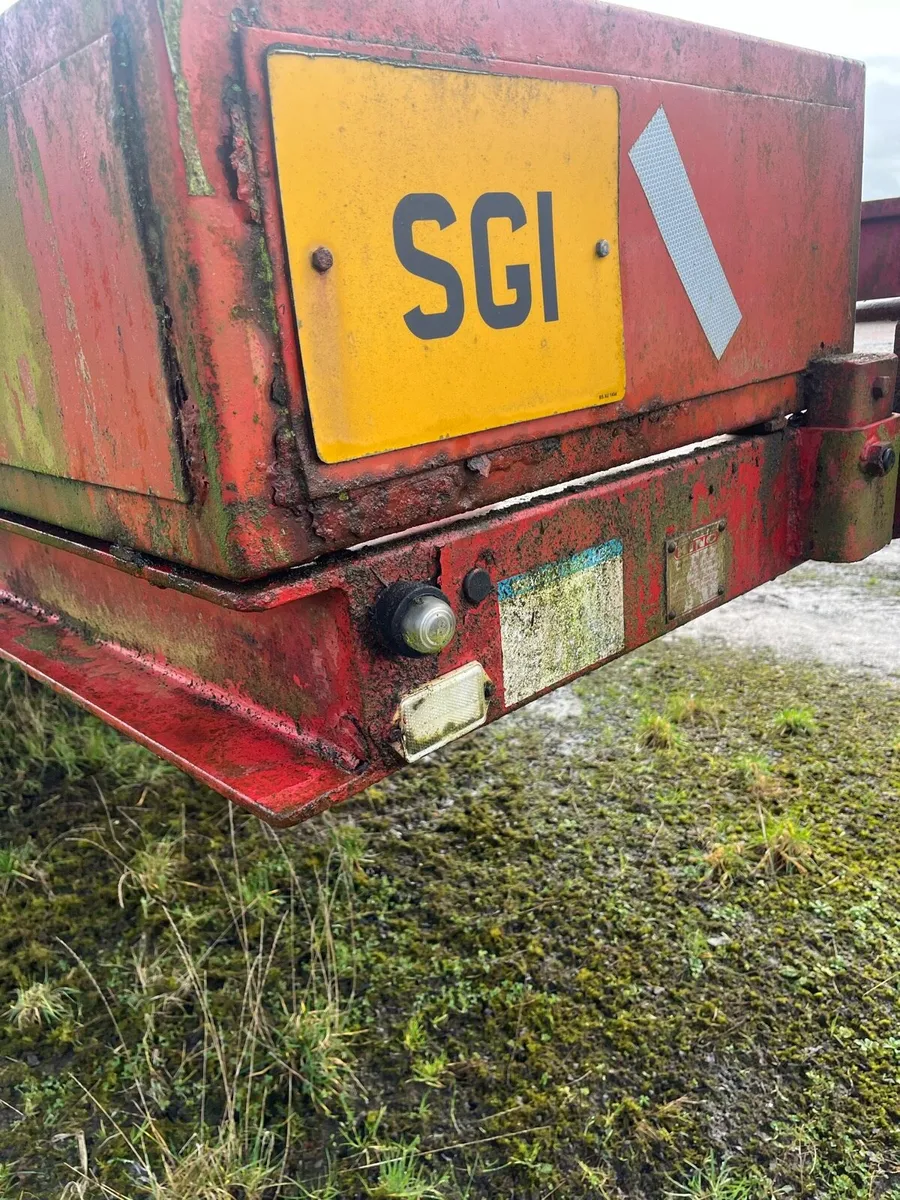 King low loader - Image 3