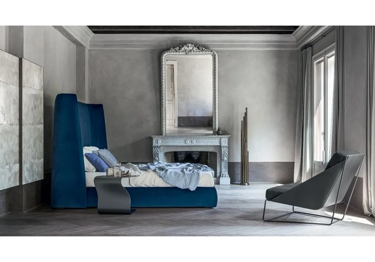 King Size Bonaldo Bed - Image 1