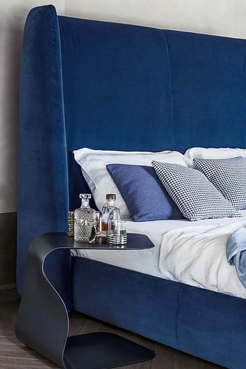 King Size Bonaldo Bed - Image 2